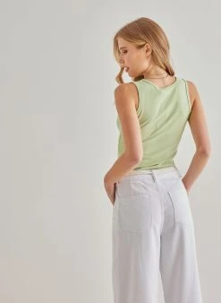 The Fashion Project Μπλούζα αθλητική - Λαχανί -Κατάστημα TheFashionProject basic amaniko athlitiko top 89837 h1w4