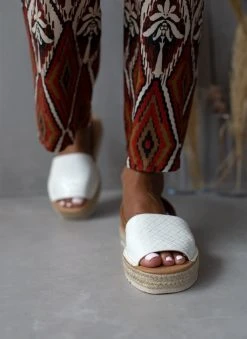 The Fashion Project Εσπαντρίγιες με πλεκτό Pattern - Λευκό -Κατάστημα TheFashionProject espantrigies me plekto pattern 103989 pf7z