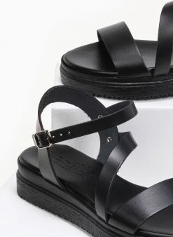 Flatforms δερμάτινα Tfp - Μαύρο -Κατάστημα TheFashionProject estil dermatina flatform pedila 91243 ywgp