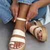 Flatforms με διπλή φάσα Estil - Ζαχαρί -Κατάστημα TheFashionProject estil dermatina pedila me dipli fasa 90154 kvzm