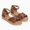Flatforms δερμάτινα Crossover Estil - Ταμπά -Κατάστημα TheFashionProject estil dermatina sandalia me xiasti fases 89799 fzti