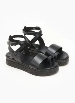 Flatforms δερμάτινα με φάσα Tfp - Μαύρο -Κατάστημα TheFashionProject flatforms dermatina me fasa tfp 111774 vvf0