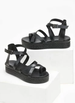 Flatforms δερμάτινα με χιαστί λουριά Tfp - Μαύρο -Κατάστημα TheFashionProject flatforms dermatina me xiasti louria tfp 111780 nsnb