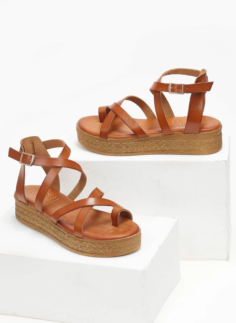 Flatforms δερμάτινα με χιαστί λουριά Tfp - Ταμπά 6 Flatforms δερμάτινα με χιαστί λουριά Tfp - Ταμπά - Image 4