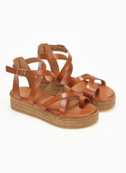 Flatforms δερμάτινα με χιαστί λουριά Tfp - Ταμπά 8 Flatforms δερμάτινα με χιαστί λουριά Tfp - Ταμπά -Κατάστημα TheFashionProject flatforms dermatina me xiasti louria tfp 111781 dpto