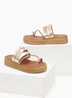 Flatforms δερμάτινα με λοξό στρας λουράκι Tfp - Χαλκός 8 Flatforms δερμάτινα με λοξό στρας λουράκι Tfp - Χαλκός -Κατάστημα TheFashionProject flatforms dermatina tfp me lokso strass louraki 105603 wniu