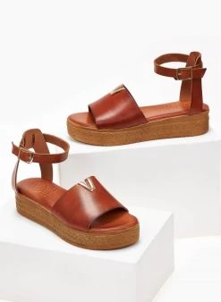 Flatforms δερμάτινα με μεταλλική λεπτομέρεια Tfp - Ταμπά 14 Flatforms δερμάτινα με μεταλλική λεπτομέρεια Tfp - Ταμπά -Κατάστημα TheFashionProject flatforms dermatina tfp me metalliki leptomereia 102004 1rci