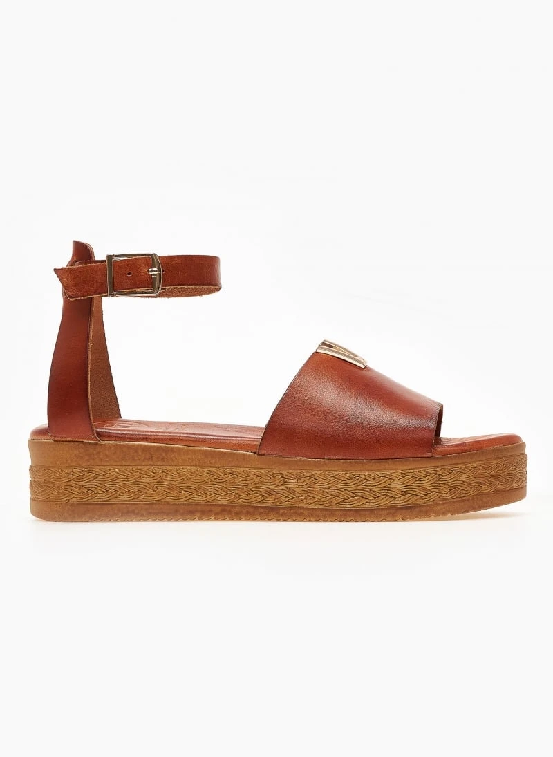 Flatforms δερμάτινα με μεταλλική λεπτομέρεια Tfp - Ταμπά 5 Flatforms δερμάτινα με μεταλλική λεπτομέρεια Tfp - Ταμπά - Image 3