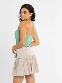 The Fashion Project Φούστα μίνι πλισέ με αλυσίδα - Μπεζ -Κατάστημα TheFashionProject fousta plise me zwni alusida 77469 gtws