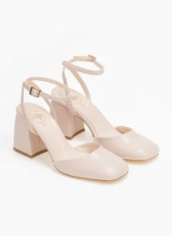 Γόβες με μπαρέτα σε καρέ γραμμή Tfp - Nude -Κατάστημα TheFashionProject goves kare me louraki tfp 110803 u1v9