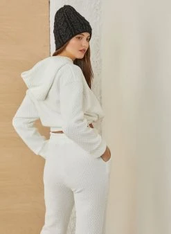 NAIBA Φούτερ καπιτονέ με κουκούλα 68-229E - Λευκό -Κατάστημα TheFashionProject kapitone hoodie me koukoula 68 229e 85064 keft