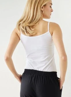 The Fashion Project Μπλούζα αμάνικη με ραντάκια - Λευκό -Κατάστημα TheFashionProject mplouza amaniki me rantakia 111067 9ver