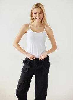 The Fashion Project Μπλούζα αμάνικη με ραντάκια - Λευκό -Κατάστημα TheFashionProject mplouza amaniki me rantakia 111067 p2h3