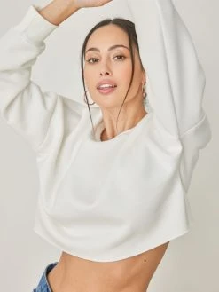 Noobass Φούτερ σε Cropped γραμμή - Λευκό 10 Noobass Φούτερ σε Cropped γραμμή - Λευκό -Κατάστημα TheFashionProject mplouza fouter se cropped grammi 100989 9imk