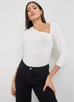 Noobass Μπλούζα με ασύμμετρη λαιμόκοψη - Λευκό -Κατάστημα TheFashionProject mplouza me asummetri laimokopsi 109843 9agy