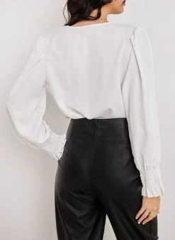 The Fashion Project Μπλούζα με εφέ κουμπιά - Λευκό 10 The Fashion Project Μπλούζα με εφέ κουμπιά - Λευκό -Κατάστημα TheFashionProject mplouza me efe koumpia 108301 0f9s