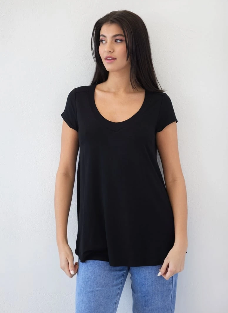 Noobass Μπλούζα με V Cut λαιμόκοψη - Μαύρο 4 Noobass Μπλούζα με V Cut λαιμόκοψη - Μαύρο - Image 2