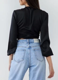 The Fashion Project Μπλούζα σατέν με δέσιμο - Μαύρο -Κατάστημα TheFashionProject mplouza saten me desimo 111588 9pjn