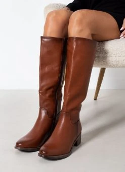 The Fashion Project Μπότες Casual με τετράγωνο τακούνι - Ταμπά -Κατάστημα TheFashionProject mpotes casual me tetragwno takouni 106266 cdkb