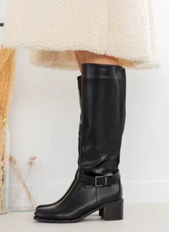 The Fashion Project Μπότες Casual με ζωνάκι - Μαύρο -Κατάστημα TheFashionProject mpotes casual me zwnaki 105744 lani