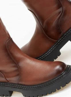 The Fashion Project Μπότες με λάστιχο στα πλάι - Καφέ -Κατάστημα TheFashionProject mpotes flat me elastiko tmima 109446 camz