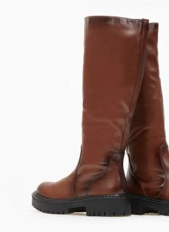 The Fashion Project Μπότες με λάστιχο στα πλάι - Καφέ -Κατάστημα TheFashionProject mpotes flat me elastiko tmima 109446 gzox