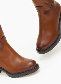 The Fashion Project Μπότες φλατ με ζωνάκι - Ταμπά -Κατάστημα TheFashionProject mpotes flat me zwnaki 108885 000m