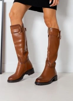 The Fashion Project Μπότες φλατ με ζωνάκι - Ταμπά -Κατάστημα TheFashionProject mpotes flat me zwnaki 108885 k4yf