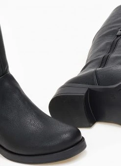 The Fashion Project Μπότες φλατ σε στρογγυλή γραμμή - Μαύρο -Κατάστημα TheFashionProject mpotes flat se strogguli grammi 108948 t218