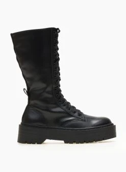 The Fashion Project Μπότες με κορδόνια και ψηλή σόλα - Μαύρο -Κατάστημα TheFashionProject mpotes me kordonia kai psili sola 107265 ttys