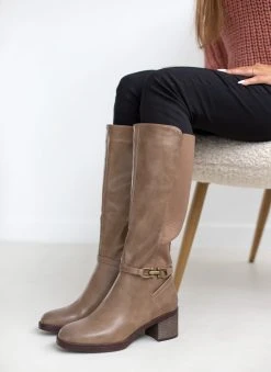 The Fashion Project Μπότες με μεταλλική λεπτομέρεια - Τάουπε -Κατάστημα TheFashionProject mpotes me metalliki leptomereia 108709 fhpb