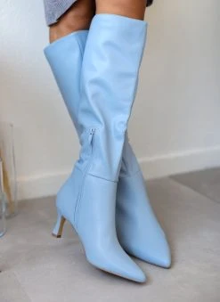 The Fashion Project Μπότες μυτερές με χαμηλό τακούνι - Γαλάζιο -Κατάστημα TheFashionProject mpotes muteres me xamilo takouni 105443 hnrn