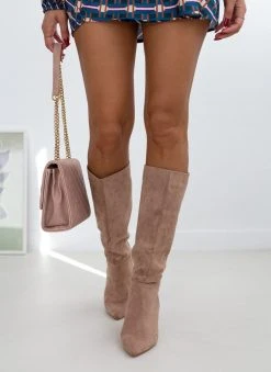 The Fashion Project Μπότες μυτερές Suede με λεπτό τακούνι - Πούρο -Κατάστημα TheFashionProject mpotes muteres suede me lepto takouni 107270 pbcj