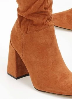 The Fashion Project Μπότες Suede με σούρες - Κεραμιδί -Κατάστημα TheFashionProject mpotes suede me soures 107055 kzf0