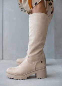 Xti Footwear Μπότες Suede με τετράγωνο τακούνι Xti 140579 - Μπεζ -Κατάστημα TheFashionProject mpotes suede me tetragwno takouni xti 140579 106176 4pxn