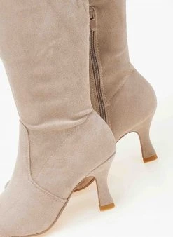 The Fashion Project Μπότες πάνω από το γόνατο Suede - Μπεζ -Κατάστημα TheFashionProject mpotes suede panw apo to gonato me xamilo takouni 106369 xxky