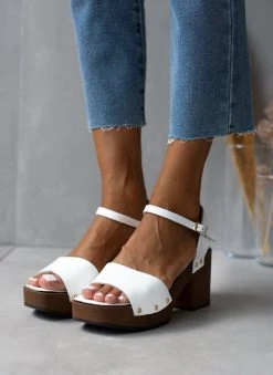 Πέδιλα με φιάπα δερμάτινα Estil - Λευκό