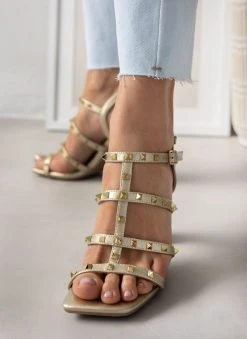 Xti Footwear Πέδιλα καρέ με τρουκς Xti 141428 - Χρυσό -Κατάστημα TheFashionProject pedila kare me trouks xti 141428 110229 ka6x