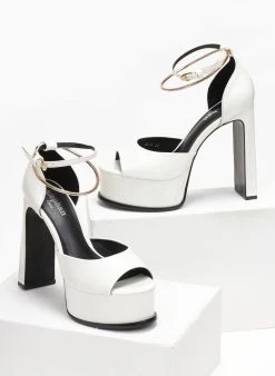 The Fashion Project Πέδιλα με μπαρέτα και Anklet - Λευκό 7 The Fashion Project Πέδιλα με μπαρέτα και Anklet - Λευκό -Κατάστημα TheFashionProject pedila loustrini me mpareta kai anklet 111255 e0w1