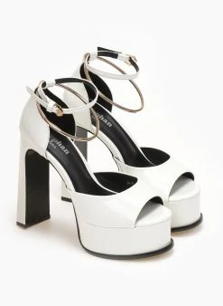 The Fashion Project Πέδιλα με μπαρέτα και Anklet - Λευκό 9 The Fashion Project Πέδιλα με μπαρέτα και Anklet - Λευκό -Κατάστημα TheFashionProject pedila loustrini me mpareta kai anklet 111255 v1eg