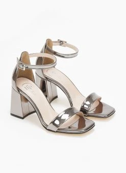 Πέδιλα με μπαρέτα λουστρίνι Tfp - Ατσαλί -Κατάστημα TheFashionProject pedila loustrini me mpareta tfp 110889 6erz