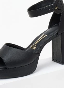 Πέδιλα με φιάπα και ματ αγκράφα Vizzano 6472.103 - Μαύρο 13 Πέδιλα με φιάπα και ματ αγκράφα Vizzano 6472.103 - Μαύρο -Κατάστημα TheFashionProject pedila me fiapa vizzano 6472103 106436 zcm9