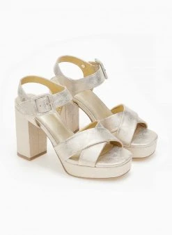 Xti Footwear Πέδιλα με φιάπα Xti 141465 - Χρυσό