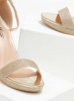 TFP Πέδιλα με μπαρέτα και Glitter - Χρυσό 8 TFP Πέδιλα με μπαρέτα και Glitter - Χρυσό -Κατάστημα TheFashionProject pedila me glitter kai mpareta 110651 yt3b