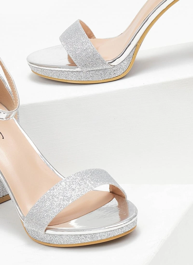 TFP Πέδιλα με μπαρέτα και Glitter - Ασημί 5 TFP Πέδιλα με μπαρέτα και Glitter - Ασημί - Image 3