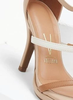 Πέδιλα με μπαρέτα και λεπτά λουράκια Vizzano 6210.1024 - Μπεζ -Κατάστημα TheFashionProject pedila me lepta lourakia vizzano 62101024 106411 8639