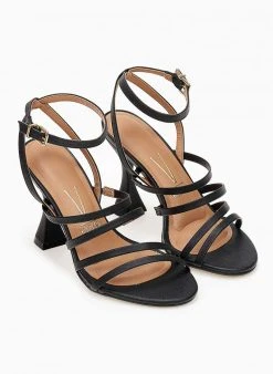 The Fashion Project Πέδιλα με μπαρέτα και λεπτά λουράκια Vizzano 6462.102 - Μαύρο -Κατάστημα TheFashionProject pedila me lepta lourakia vizzano 6462102 102955 rzye