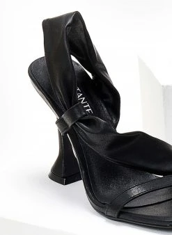 The Fashion Project Πέδιλα με μαλακή λοξή φάσα - Μαύρο -Κατάστημα TheFashionProject pedila me malaki loksi fasa 104653 00zi