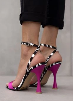 Πέδιλα με μπαρέτα και Print Tfp - Φούξια -Κατάστημα TheFashionProject pedila me mpareta kai print tfp 110923 39bw