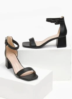 The Fashion Project Πέδιλα με μπαρέτα και στρας - Μαύρο -Κατάστημα TheFashionProject pedila me mpareta kai strass 110705 hgol